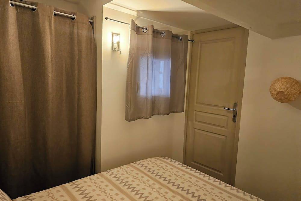 House for rent. in Caumont-sur-Durance, Vaucluse
