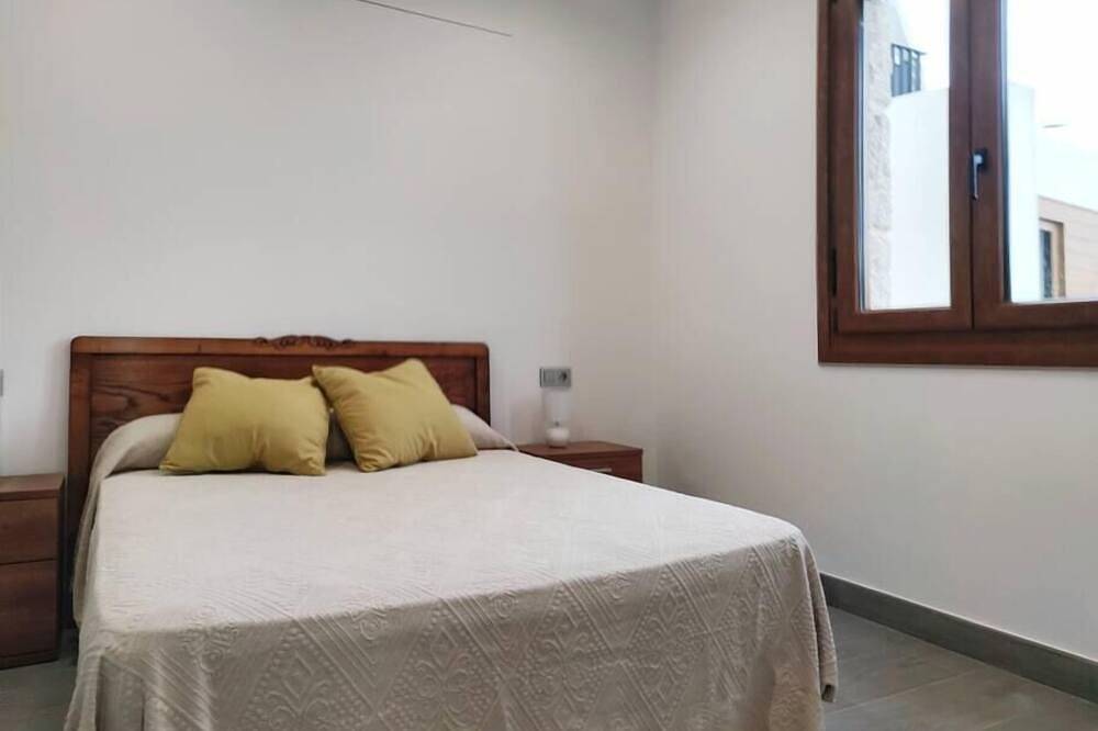 Entire apartment, Disconnects Engalicia Canelinas Beach in Portonovo, Sanxenxo