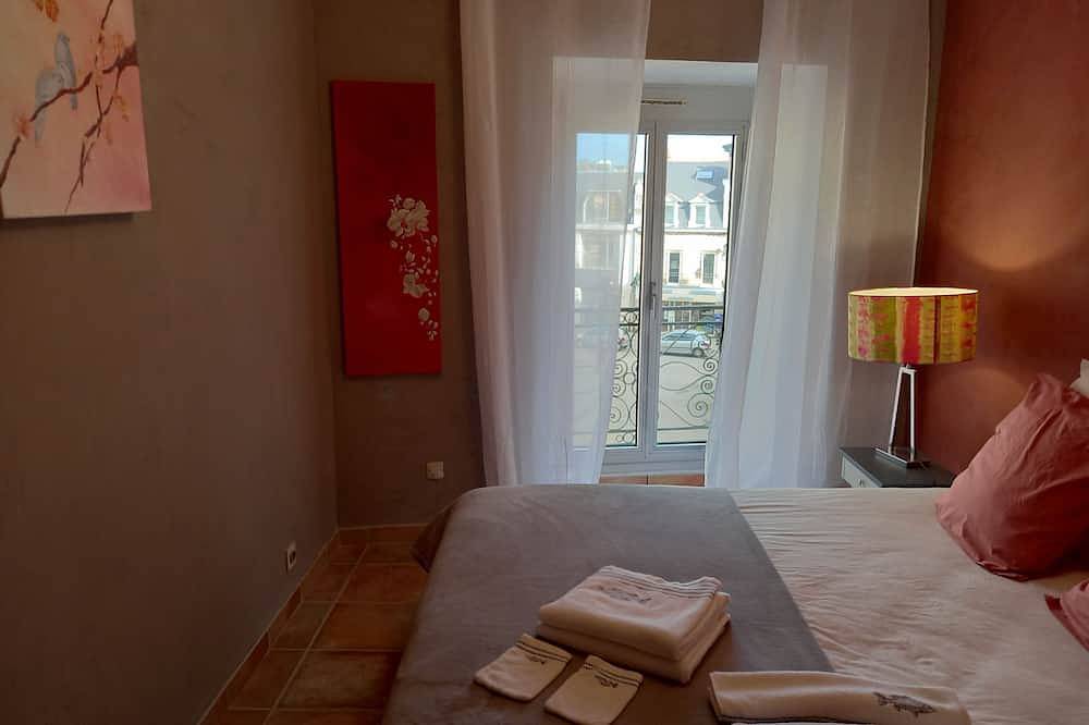 Appartement entier, Appartement plein de charme au coeur d'Auray in Auray, Côte des Mégalithes