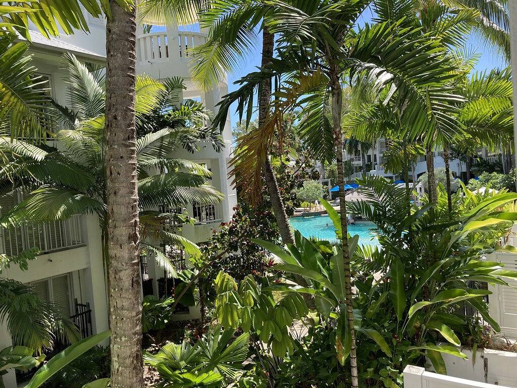 Ganze Wohnung, Am Strand: Beach Club mit kostenlosem Auto in Palm Cove, Cairns