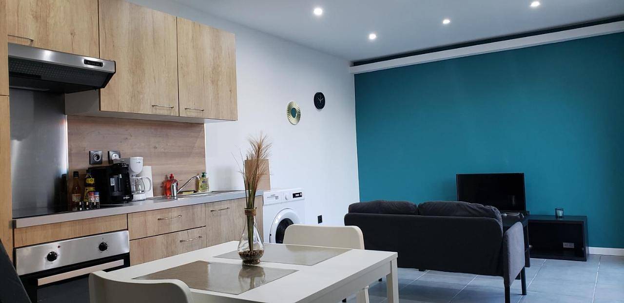 Appartement entier, Le Délice doré - Wifi - Parking Privée in Lens, Région de Lens