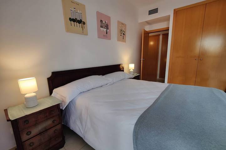 Ferienwohnung für 5 Personen, mit Pool und Terrasse sowie Whirlpool in Badalona - 4