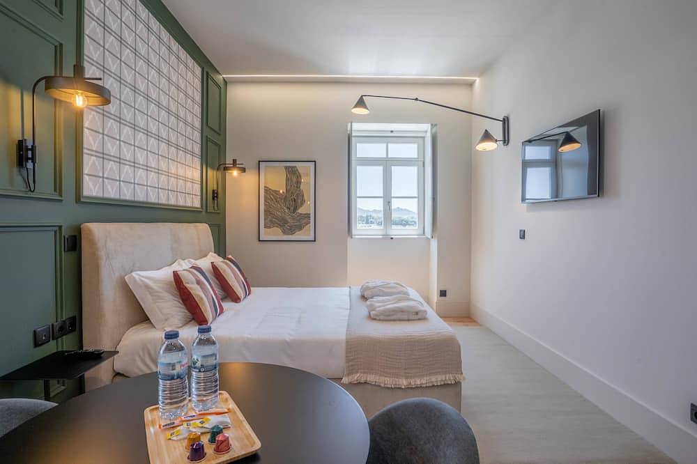 Gigantones Guesthouse - Elegant Studio River View!, foto 6