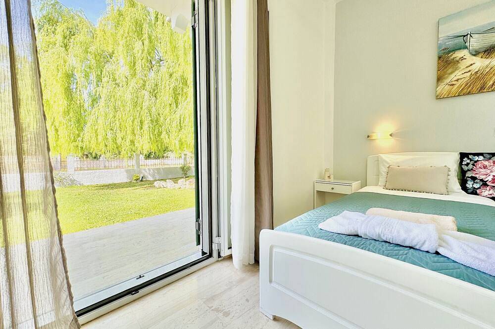 Villa Dafni with private pool in Roda, Korfu