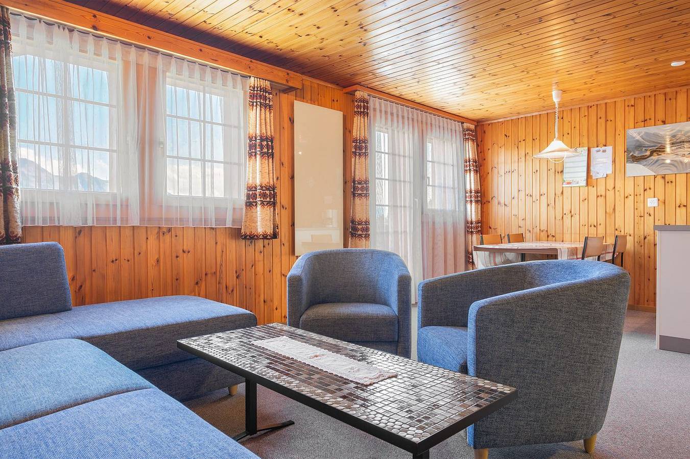 Ganze Wohnung, Ferienwohnung für 5 Personen mit Ausblick in Betten, Aletsch Arena