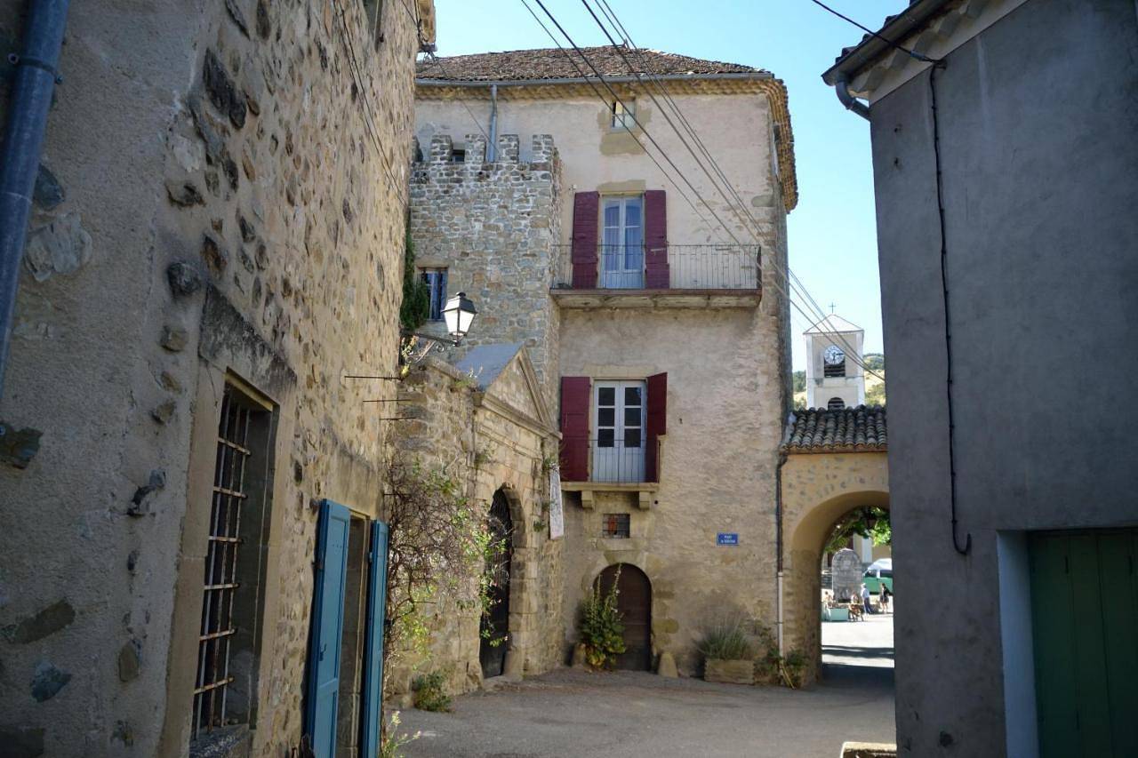 Twin Room with Mountain View in Rosans, Région de Gap