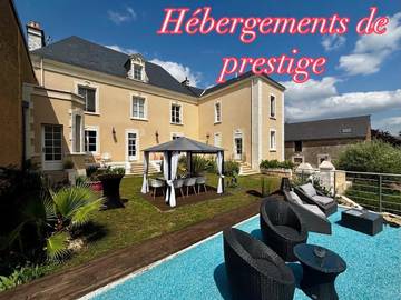 Chambre d’hôte pour 2 personnes, avec jardin ainsi que piscine et vue à Écommoy