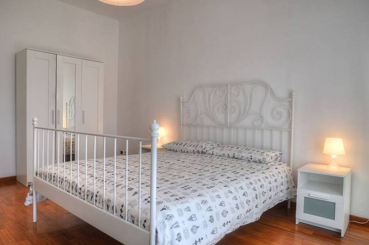 Appartamento intero, Trilocale in posizione strategica tra centro e mare Cin It009002C2Kq9Jci5G in Albenga, Riviera di Ponente