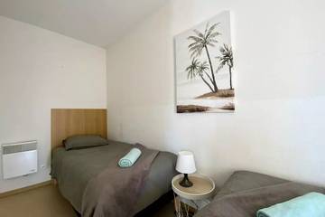 Gîte pour 6 personnes, avec balcon et piscine, animaux acceptés à Avène