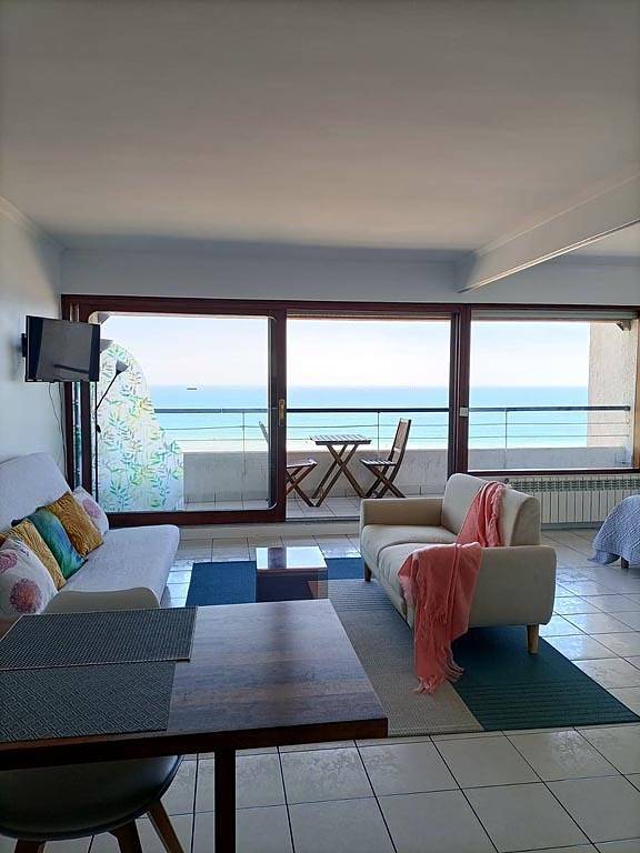 Appartement entier, Appartement, face à la mer in Hendaye, Région de Bayonne