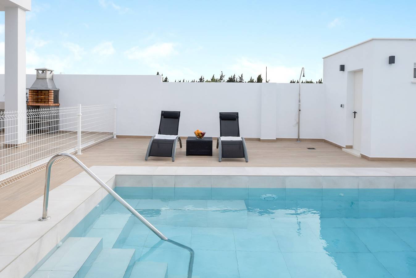 Hermosa Villa Sandra (sólo familias) con piscina, aire acondicionado y terrazas in Conil de la Frontera, Costa de la Luz