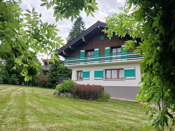 Chalet pour 8 personnes, avec jardin et vue