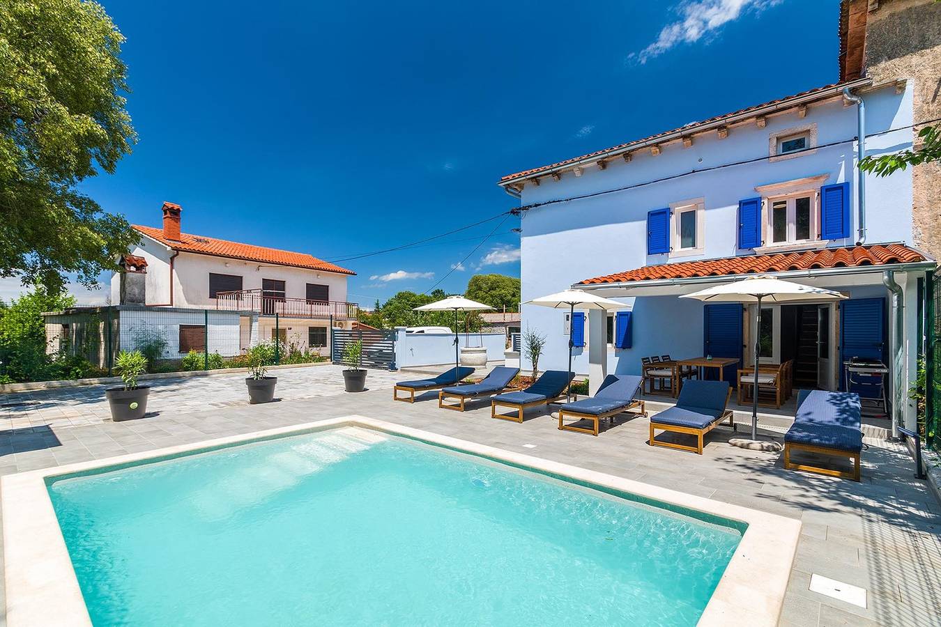 Villa voor 6 personen met balkon/terras in Barban, Zuidkust Istrië