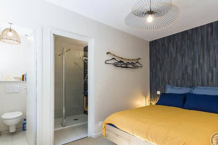 Gîte pour 5 personnes, avec jardin à Lingreville - 2