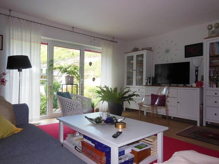 Ferienwohnung für 4 Personen, mit Balkon und Terrasse sowie Garten und Ausblick in Mayschoß