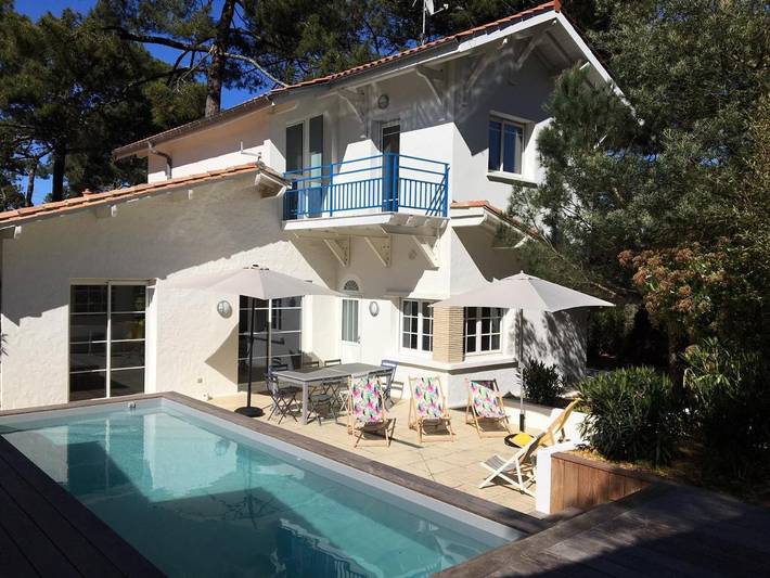 Villa pour 8 personnes, avec Terrasse et Piscine au Bassin d'Arcachon