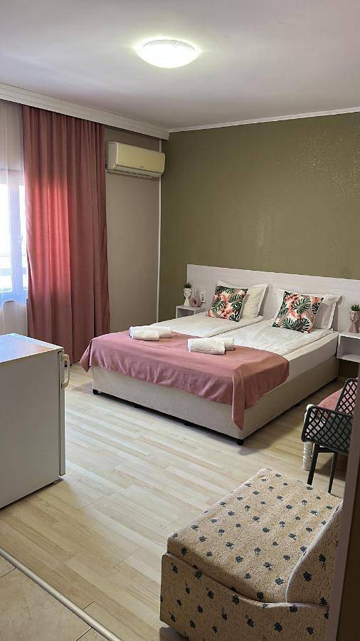 Comfort Triple Room in Nessebar, Bourgas (oblast)