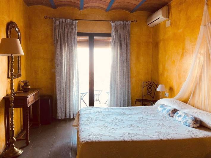 Gîte pour 2 personnes, avec jardin à Pinos Genil - 2