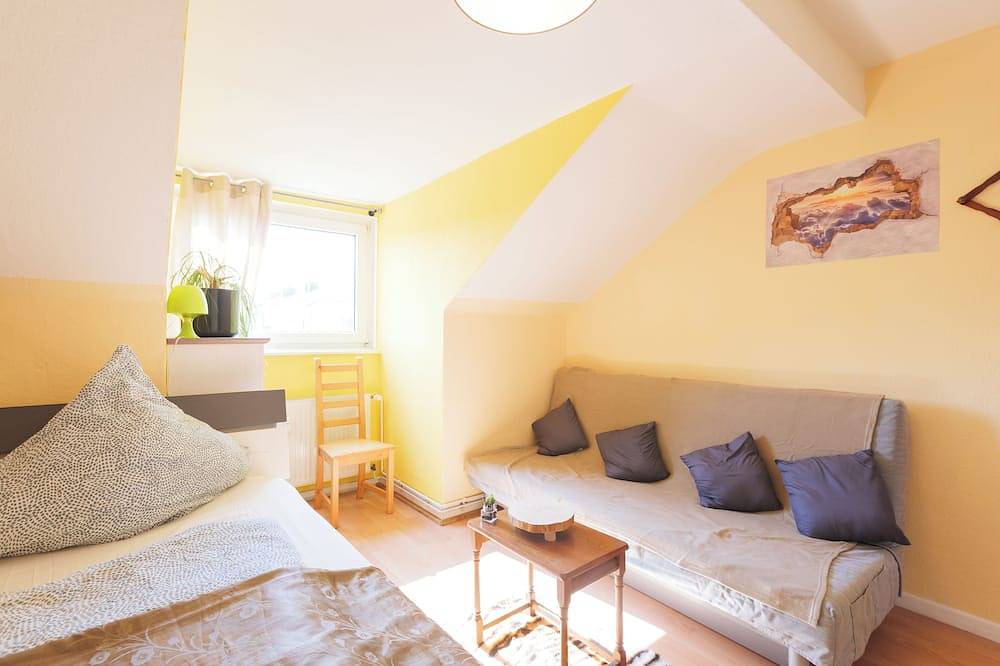 Entire apartment, - Savanna Deluxe with Exclusive Design - Apartment 75sqm - Central Location - in Duisburg, Ruhr district