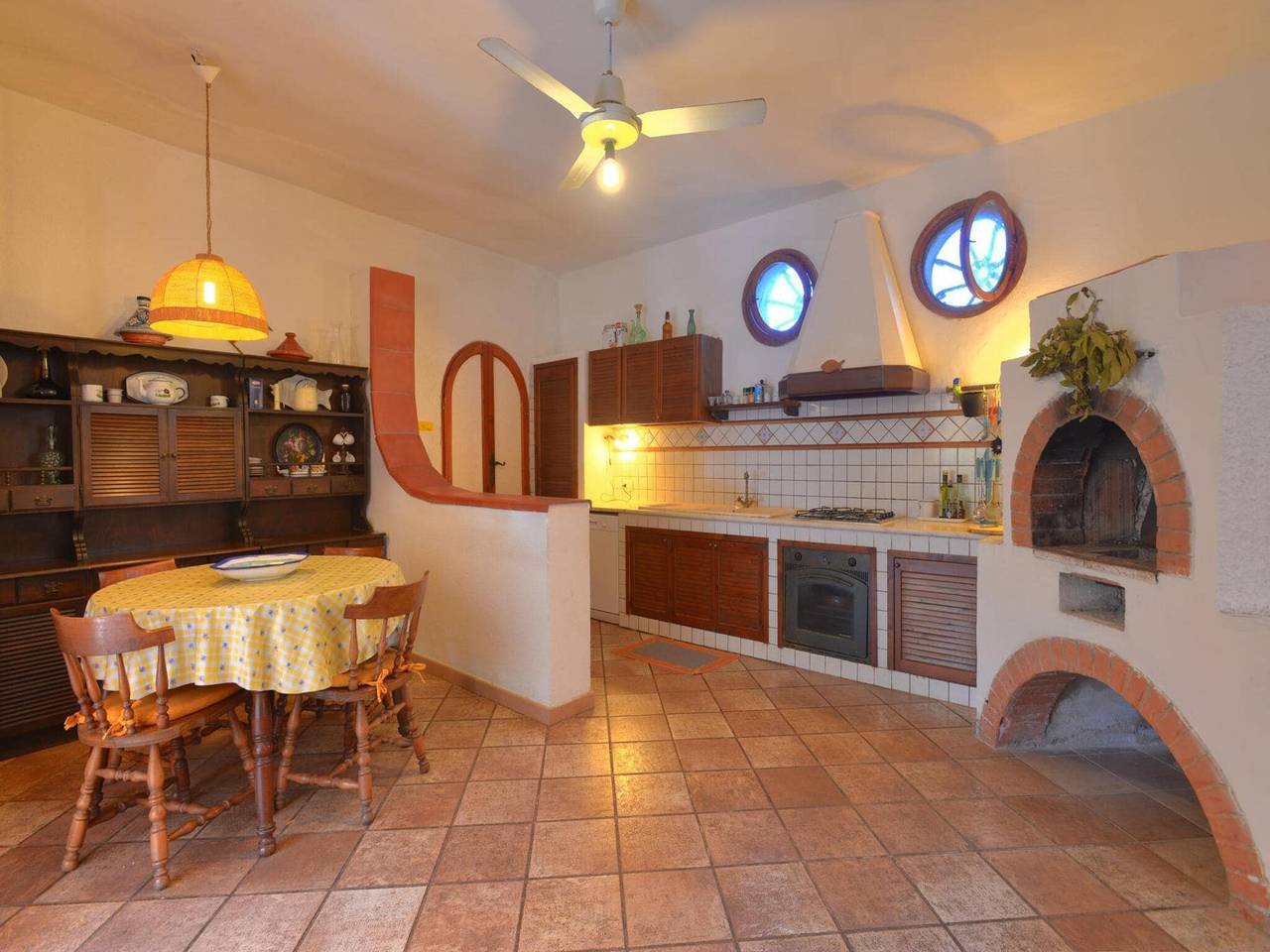 Casa vacanze con piscina privata a Fanusa in Punta Milocca, Siracusa