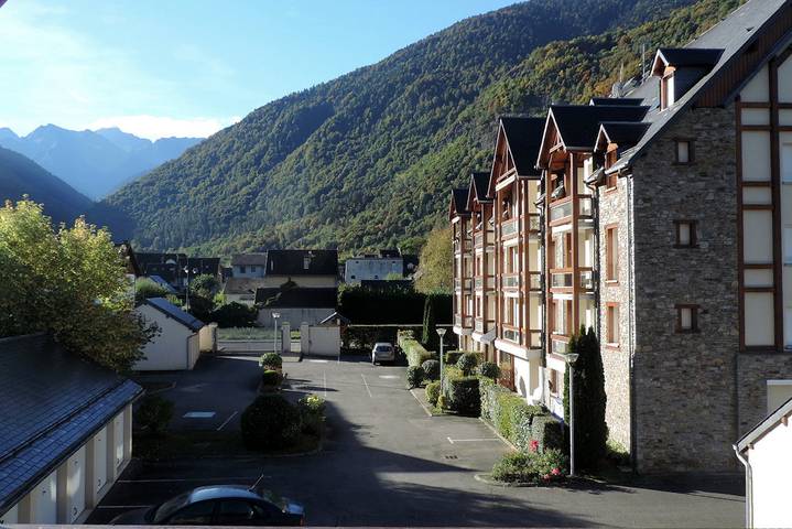 Gîte pour 4 personnes, avec balcon ainsi que sauna et jacuzzi à Saint-Mamet - 2