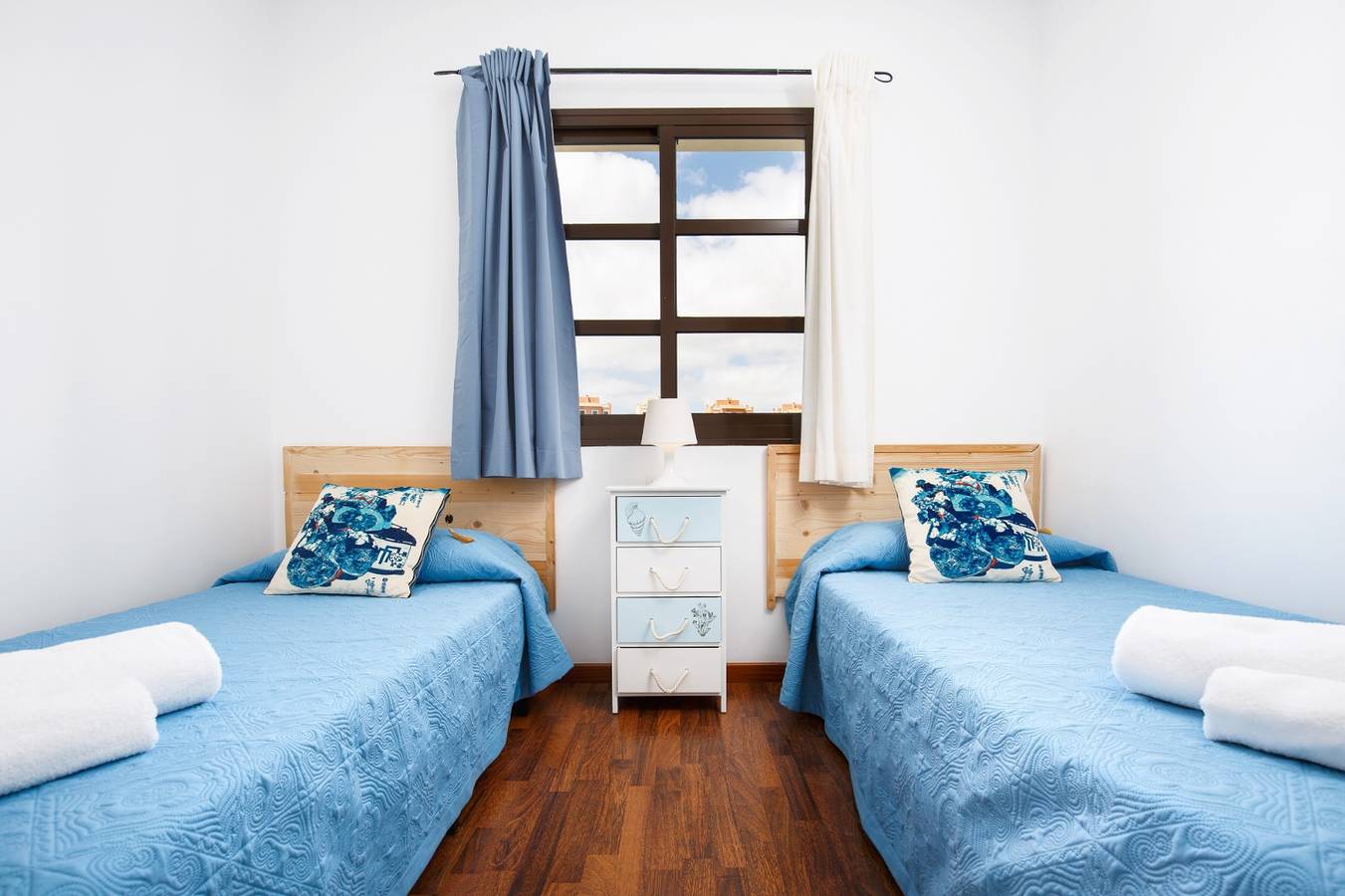 Villa - Sleeps 6 - Pool - Pets Ok - Parking in Geafond, La Oliva
