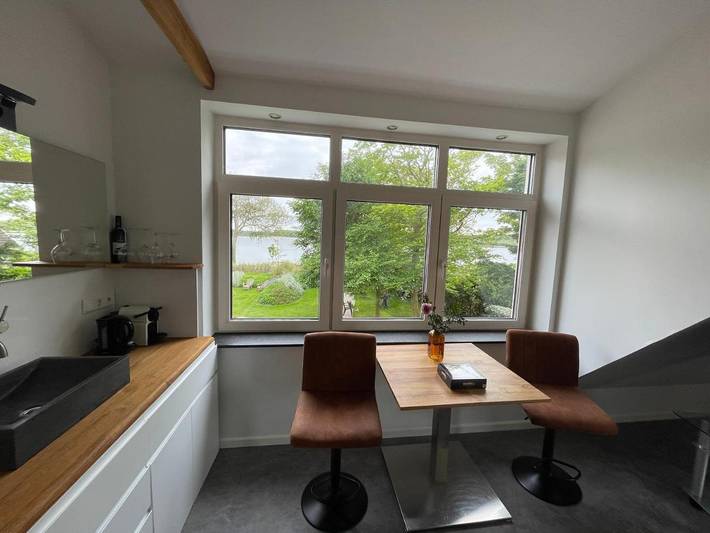 Ferienwohnung für 2 Personen, mit Terrasse und Garten sowie Seeblick und Ausblick in Westkapelle - 4