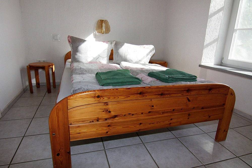Entire apartment, Ferienwohnung im Gutshaus Schulenbrook in Metelsdorf, North-West Mecklenburg (Wismar region)