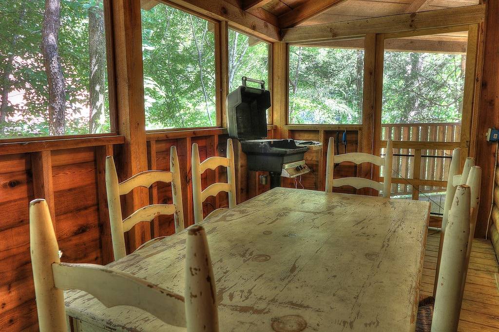 Bleiben Sie 2 Nächte und erhalten Sie den 3. gratis! 9 / 1-9 / 30 in Sevierville, Sevier County