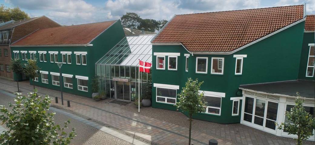 Hotel für 2 Personen, mit Terrasse in Brande