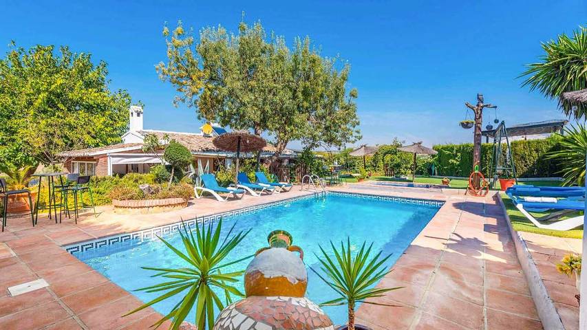 Finca für 8 Personen, mit Balkon/Terrasse in Ronda - 2