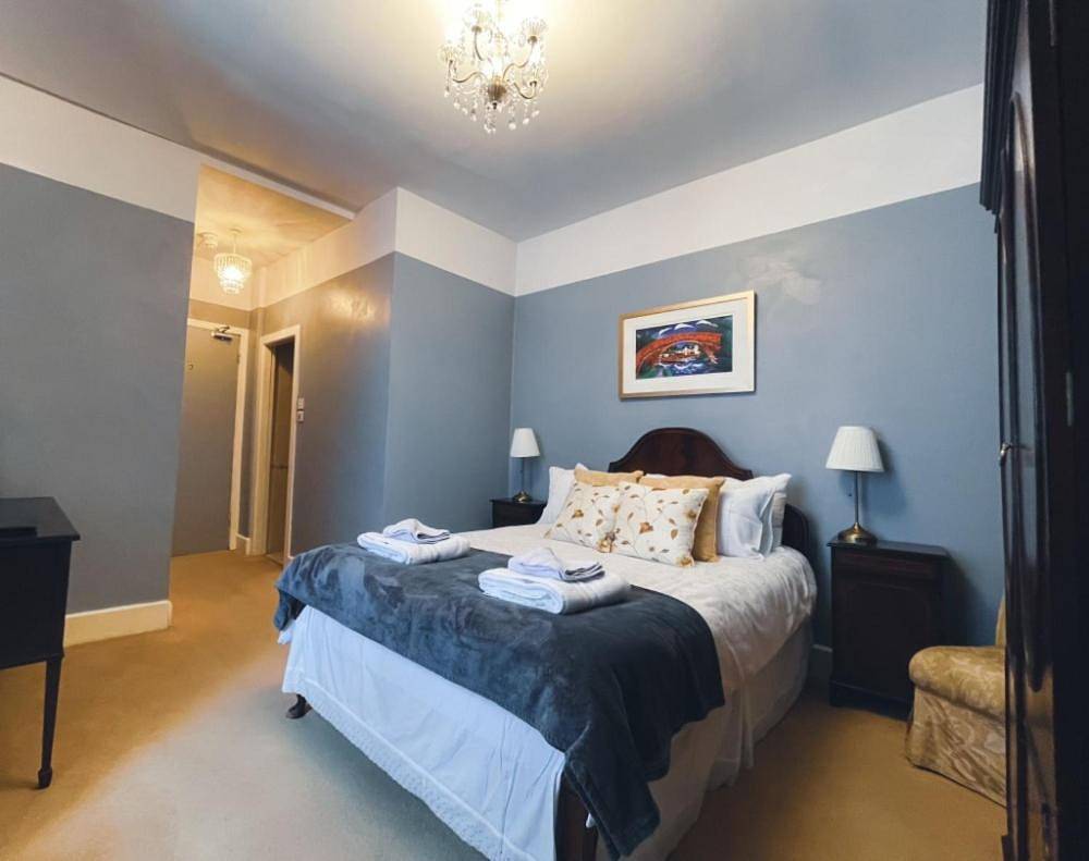 Deluxe Single Room with Sea View in Barmouth, Snowdonia