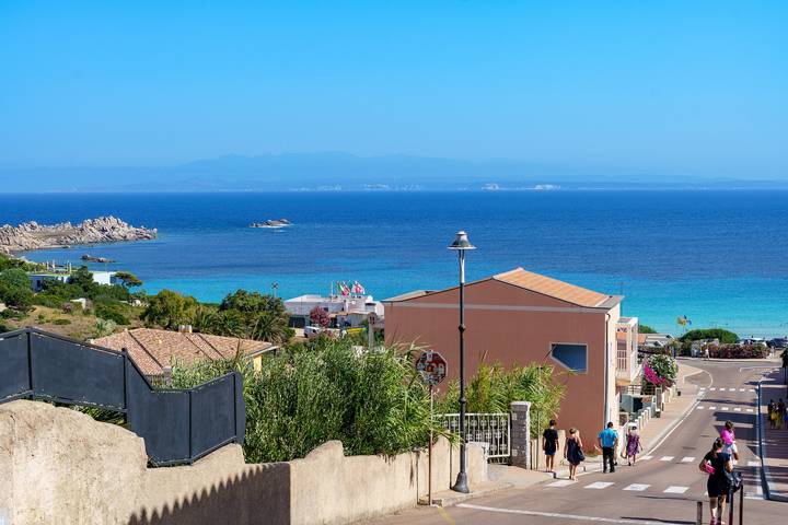 Gîte pour 6 personnes, avec balcon dans Santa Teresa Gallura - 2