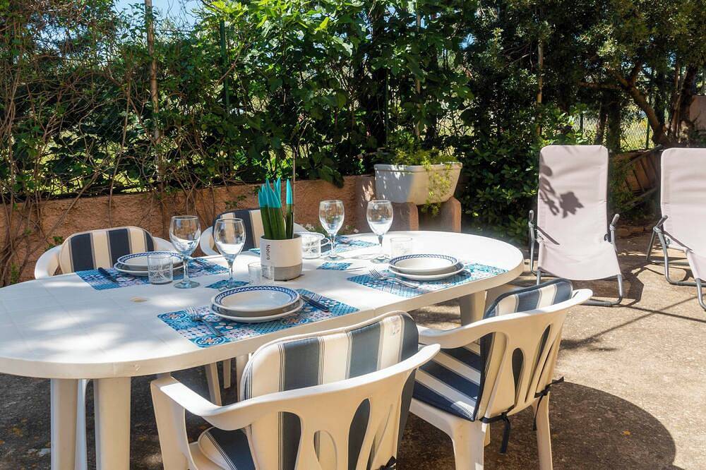 Casa Dei Lidi - Quattro Camere da Letto Villa, Ospiti Massimo 9 in Budoni, Olbia-Tempio