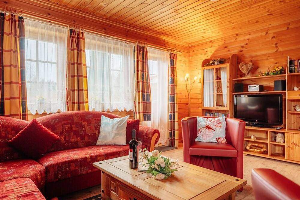 * cozy wooden house - approx. 70 square meters with fenced garden - dogs welcome - Wlan incl in Bad Sachsa, Harzvorland