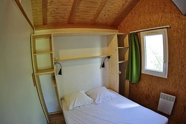 Gîte pour 5 personnes, avec terrasse à Baratier - 2