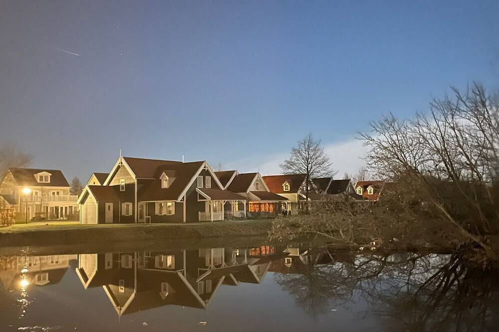 Zeeland erleben! Familien-und tierfreundl. Fh am See Ferienpark Top renoviert in Bruinisse, Niederländische Nordsee