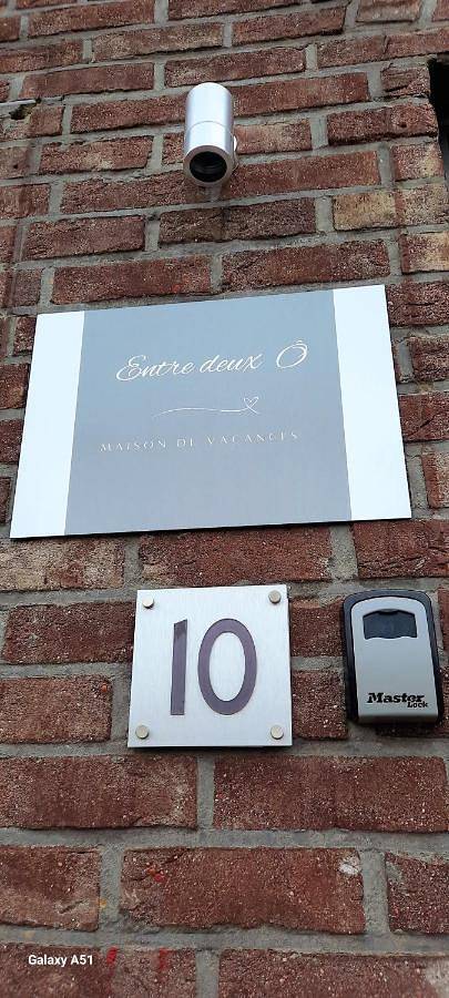 Location de vacances pour 4 personnes, avec vue sur le lac ainsi que terrasse et vue à Visé - 3