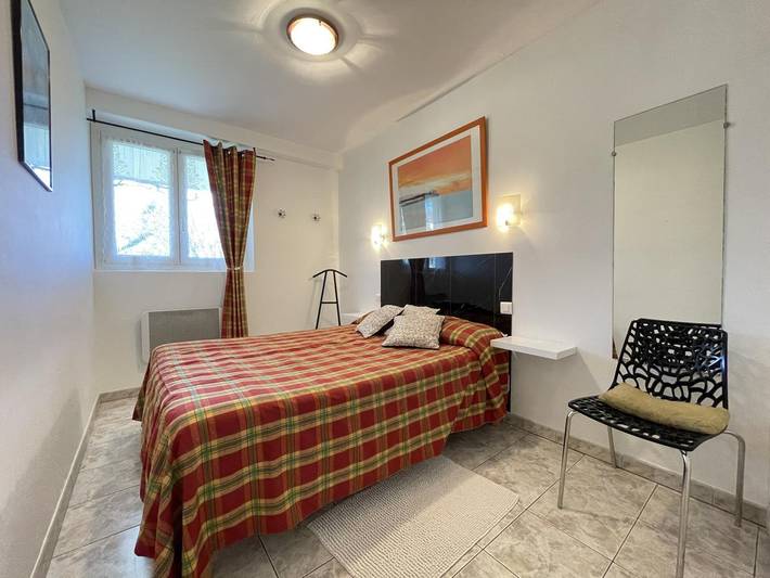 Gîte pour 4 personnes, avec jardin à Saint-Pée-sur-Nivelle - 2