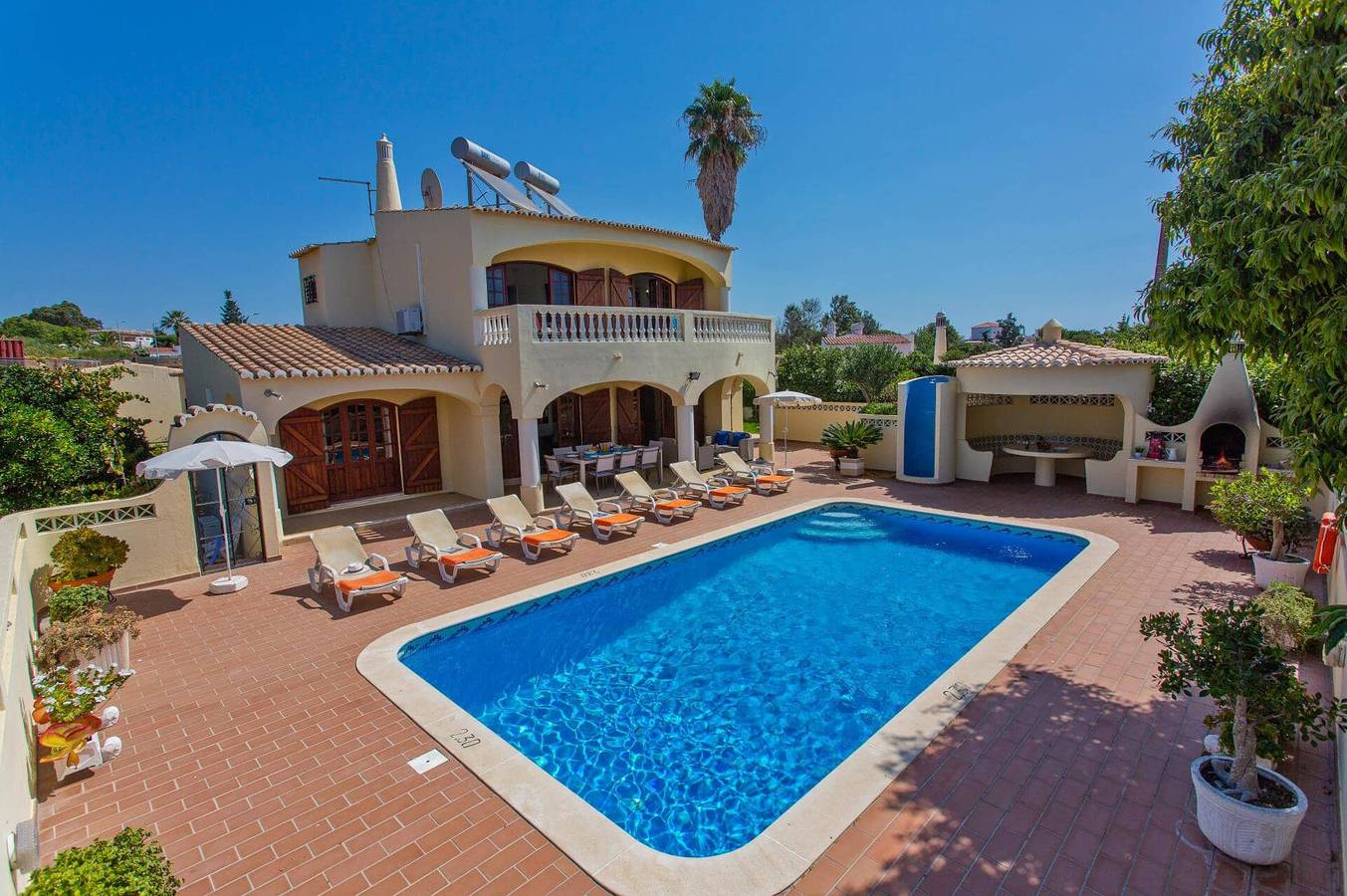 Villa Isabel by Villa Plus in Carvoeiro, Lagoa