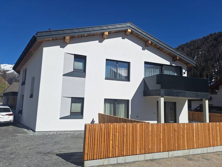 Stanza per gli ospiti per 2 persone, con giardino in Engadina