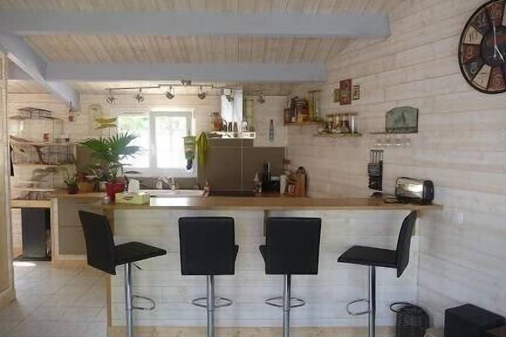 Ganze Wohnung, Häuschen auf der Insel von Ré,Calme mit Wlan in Le Bois-Plage-en-Ré, Ile de Re