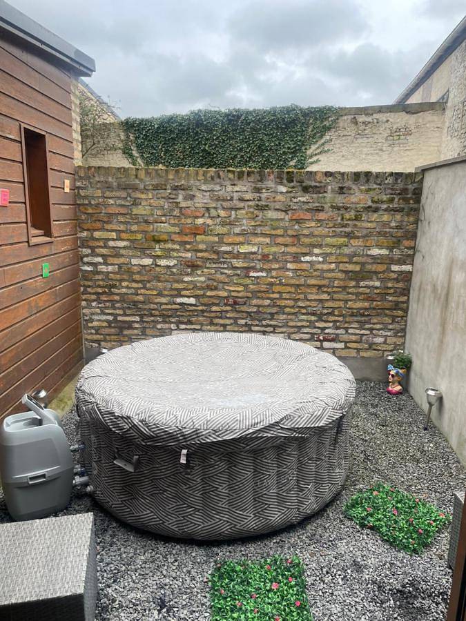Gîte pour 5 personnes, avec jacuzzi et jardin à Hondschoote - 3
