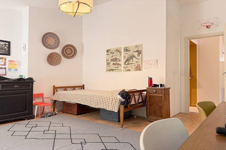 Villageoise – Charming family home with a pool. in Saint-Genis-Laval, Lyon und Umgebung
