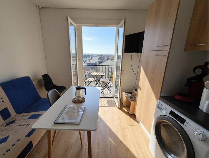 Gîte pour 3 personnes, avec balcon dans Gare D Orleans