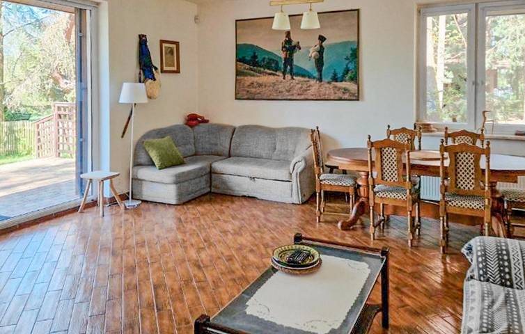 Casa de vacaciones para 17 personas con terraza in Mazovia (región)