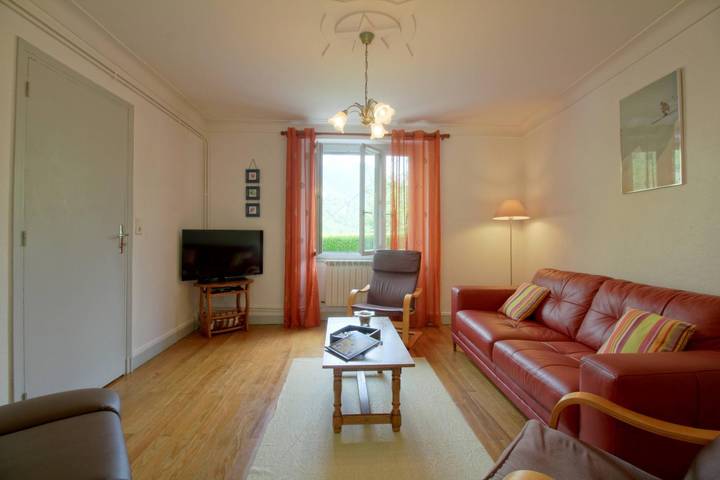 Gîte pour 6 personnes, avec terrasse