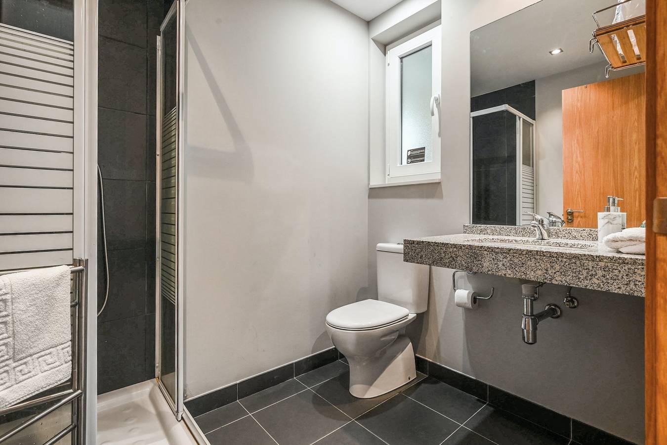 Charmant studio met uitzicht op berg in Arinsal - 40m², foto 11