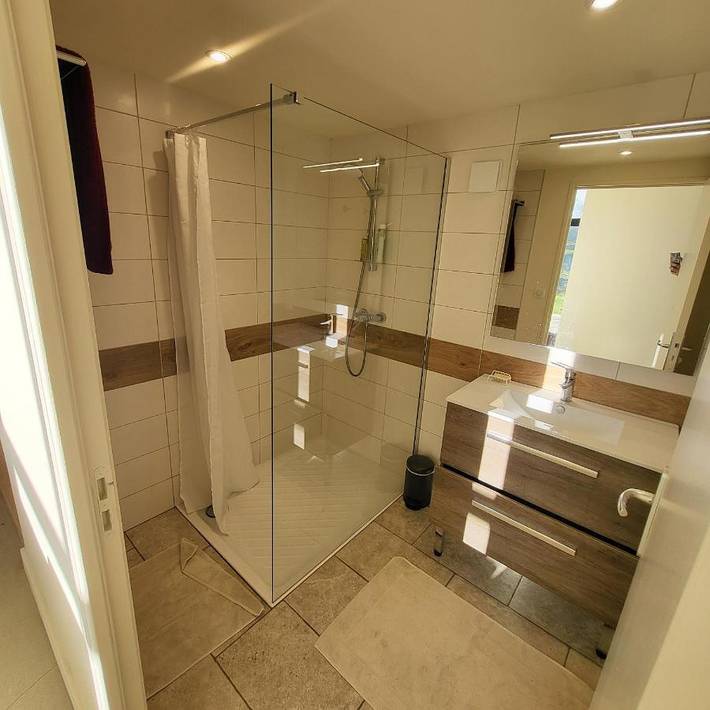 Location de vacances pour 7 personnes, avec jardin et vue à Le Claux - 4