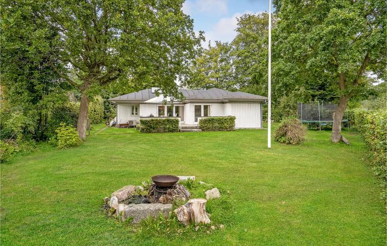 Ferienhaus für 6 Personen, mit Garten und Terrasse in Lyngsbæk Strand